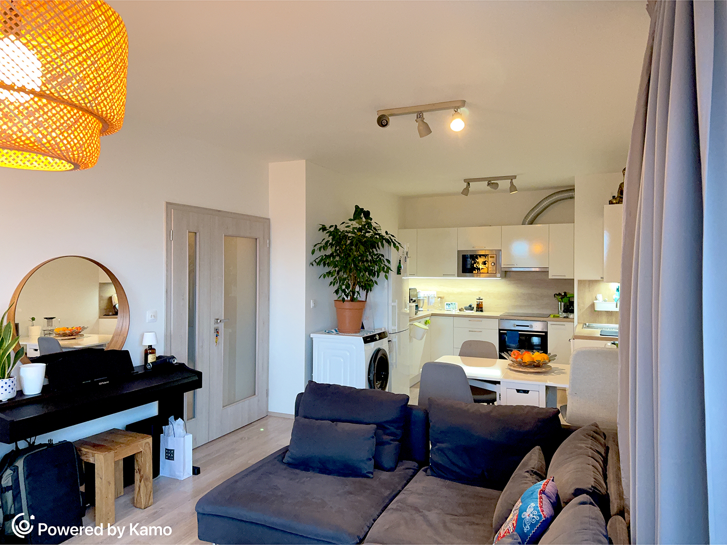 1Photos_by_KAMO_ copy